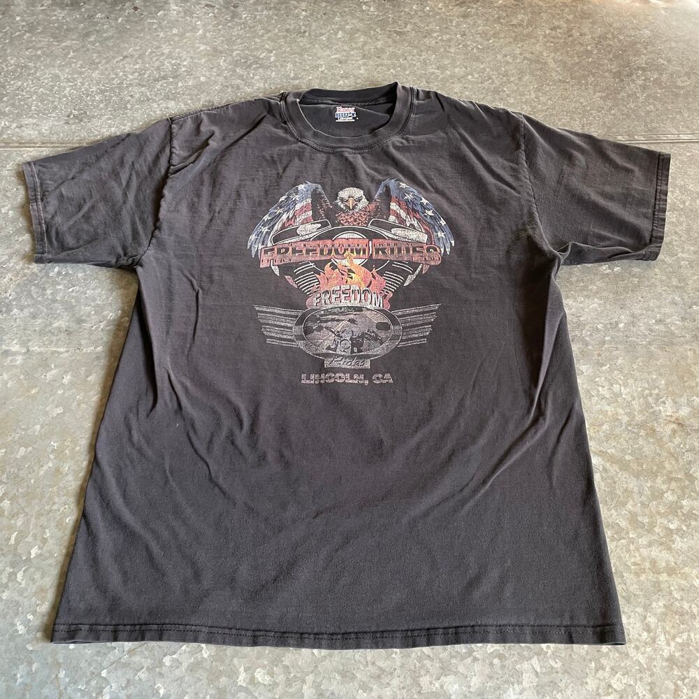 Freedom Rides Motorcycle Eagle USA Flag Flame Tee Shirt Mens Large Vintage Y2K
